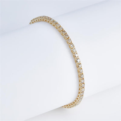 3.9 Ct. Diamond 10 Kt Gold (Yellow). TENNS Bracelet. (Unisex). 7 in Long. 2.7 mm Wide