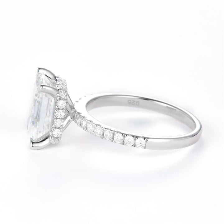 3.777 Ct. Moissanite Sterling Silver (White). Solitaire with Emerald Cut Center Stone Ring. (Women). Size 7.5