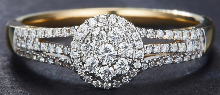 0.28 Ct. Diamond 14 Kt Gold (Yellow). Ring. (Women). Size 7.5