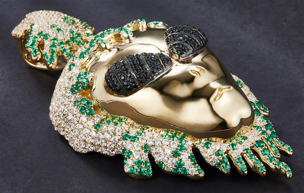 7.939 Ct. Diamond 10 Kt Gold (Yellow). Alien with Black & Green Diamonds Pendant. (Unisex).