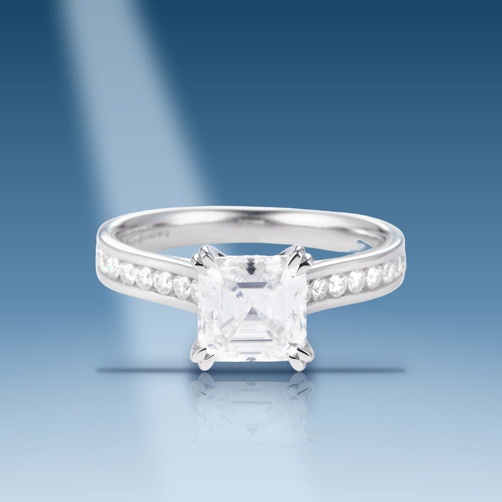 2.27 Carats. Moissanite Sterling Silver (White). Solitaire wit