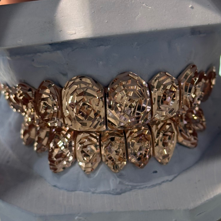 Rose Cut Gold Grillz 12 Teeth